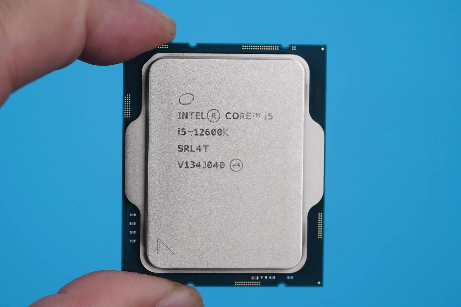 Intel 13th Gen CPUs Facing Issues on Z690 Boards: Core i7-13700KF